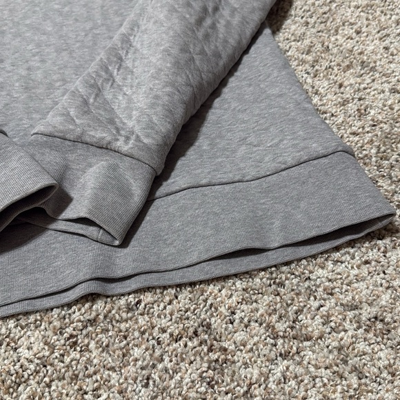 Patagonia Gray Quilted Women's Pullover - Picture 4 of 6